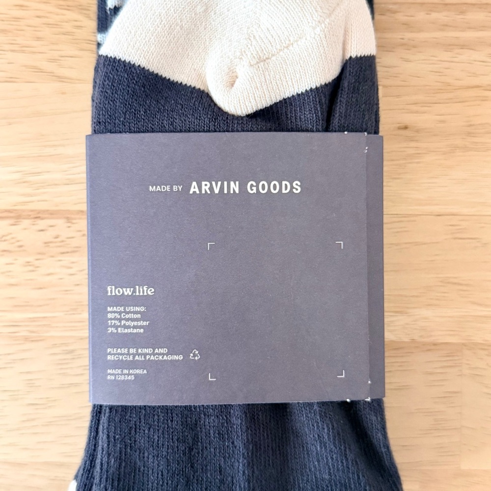 Flow Wave Unisex Striped High Crew Socks - Picture 6 of 6